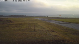 Letiště Cheb - Pojezdová dráha, Runway - 16.12.2025 v 08:45 Letiště Cheb - Pojezdová dráha, Runway - 16.12.2025 v 08:45