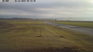 Letiště Cheb - Pojezdová dráha, Runway - 16.12.2025 v 09:15 Letiště Cheb - Pojezdová dráha, Runway - 16.12.2025 v 09:15