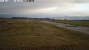 Letiště Cheb - Pojezdová dráha, Runway - 16.12.2025 v 11:15 Letiště Cheb - Pojezdová dráha, Runway - 16.12.2025 v 11:15