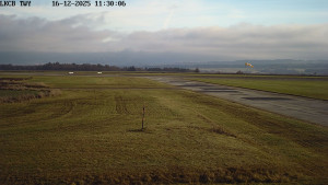 Letiště Cheb - Pojezdová dráha, Runway - 16.12.2025 v 11:30 Letiště Cheb - Pojezdová dráha, Runway - 16.12.2025 v 11:30