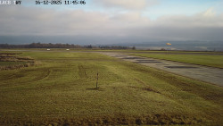 Pojezdová dráha, Runway