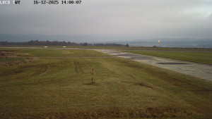 Letiště Cheb - Pojezdová dráha, Runway - 16.12.2025 v 14:00 Letiště Cheb - Pojezdová dráha, Runway - 16.12.2025 v 14:00