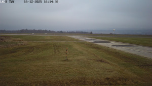 Letiště Cheb - Pojezdová dráha, Runway - 16.12.2025 v 16:15 Letiště Cheb - Pojezdová dráha, Runway - 16.12.2025 v 16:15
