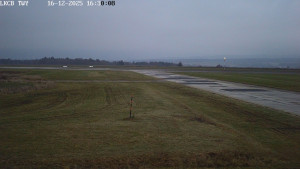 Letiště Cheb - Pojezdová dráha, Runway - 16.12.2025 v 16:30 Letiště Cheb - Pojezdová dráha, Runway - 16.12.2025 v 16:30