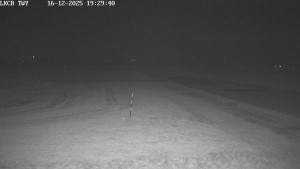 Letiště Cheb - Pojezdová dráha, Runway - 16.12.2025 v 19:30 Letiště Cheb - Pojezdová dráha, Runway - 16.12.2025 v 19:30