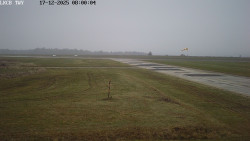 Pojezdová dráha, Runway