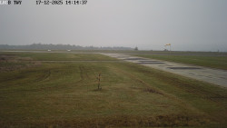 Pojezdová dráha, Runway