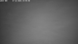 Pojezdová dráha, Runway