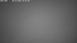 Pojezdová dráha, Runway