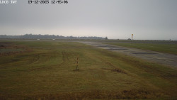 Pojezdová dráha, Runway