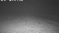 Pojezdová dráha, Runway