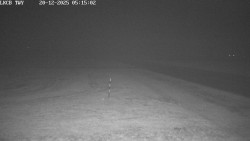 Pojezdová dráha, Runway