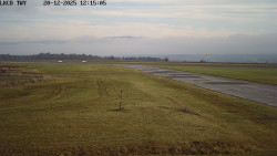 Pojezdová dráha, Runway