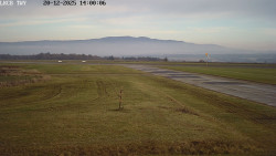 Pojezdová dráha, Runway