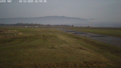 Pojezdová dráha, Runway