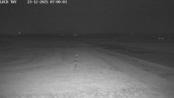 Pojezdová dráha, Runway