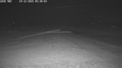 Pojezdová dráha, Runway