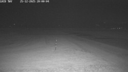 Pojezdová dráha, Runway