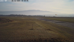 Pojezdová dráha, Runway