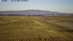 Pojezdová dráha, Runway