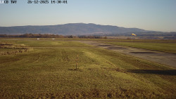 Pojezdová dráha, Runway