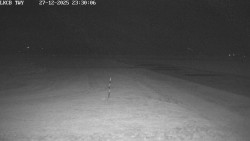 Pojezdová dráha, Runway