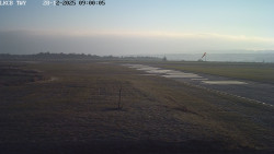 Pojezdová dráha, Runway