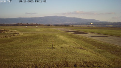 Pojezdová dráha, Runway