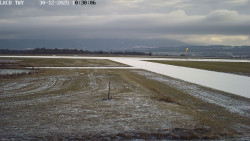 Pojezdová dráha, Runway