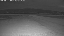 Pojezdová dráha, Runway