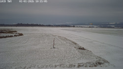 Pojezdová dráha, Runway