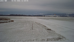 Pojezdová dráha, Runway