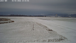 Pojezdová dráha, Runway