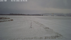 Pojezdová dráha, Runway