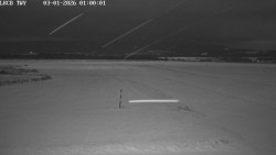 Pojezdová dráha, Runway