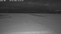 Pojezdová dráha, Runway