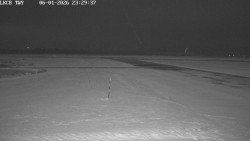 Pojezdová dráha, Runway