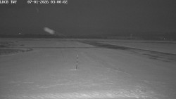 Pojezdová dráha, Runway