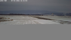 Pojezdová dráha, Runway