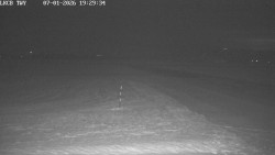 Pojezdová dráha, Runway