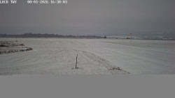 Pojezdová dráha, Runway