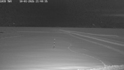 Pojezdová dráha, Runway