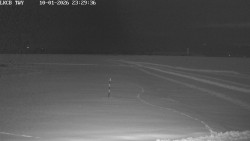 Pojezdová dráha, Runway