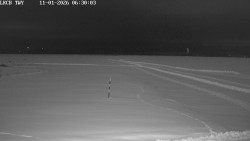 Pojezdová dráha, Runway