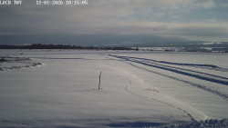 Pojezdová dráha, Runway