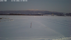 Pojezdová dráha, Runway