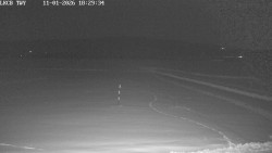 Pojezdová dráha, Runway