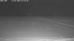 Pojezdová dráha, Runway