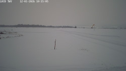 Pojezdová dráha, Runway