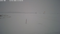 Pojezdová dráha, Runway